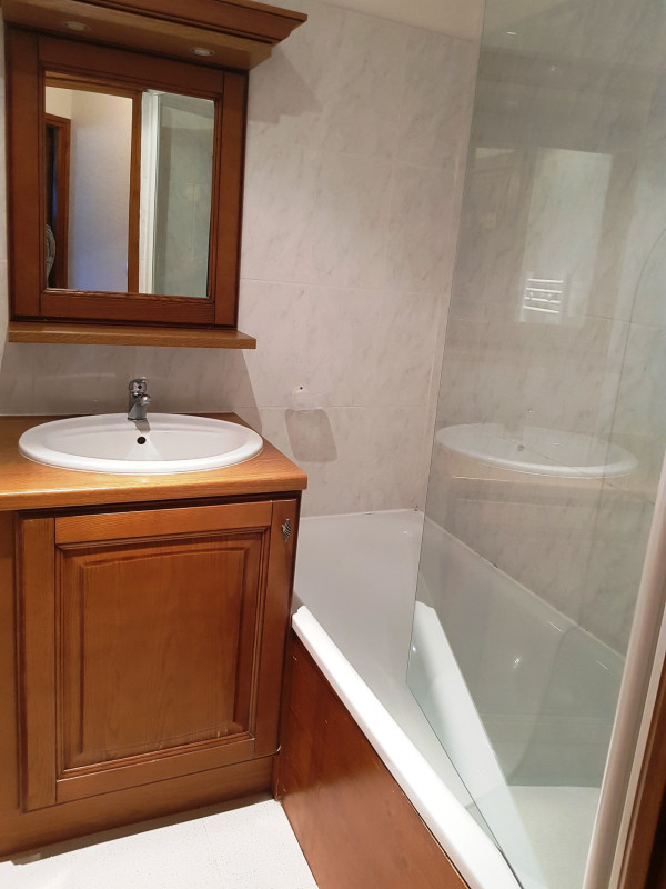 _lv_images__lot_0010950117_08_3193549