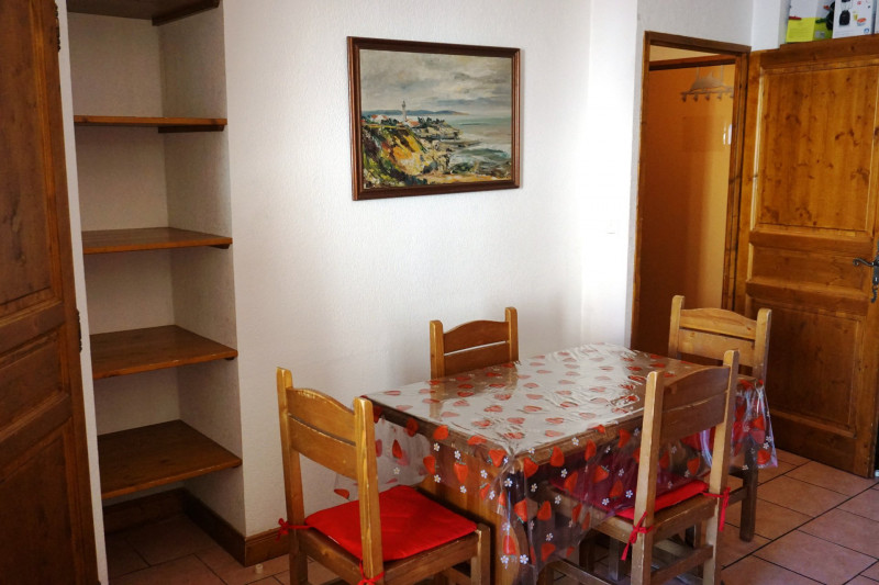 _lv_images__lot_0010950214_01_3405650 _lv_images__lot_0010950214_01_3405650