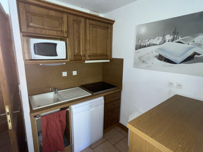 _lv_images__lot_0010950401_04_3213900 _lv_images__lot_0010950401_04_3213900