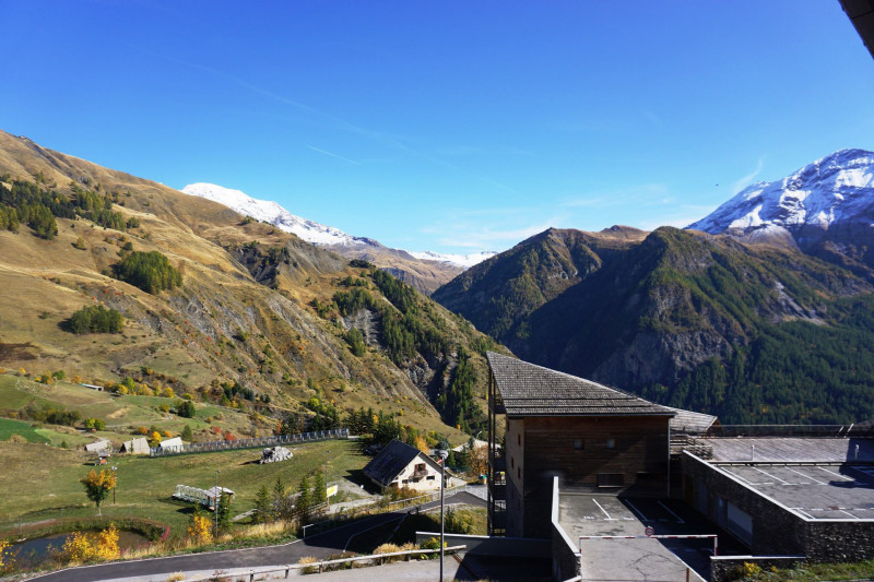 _lv_images__lot_0010950413_10_3634473