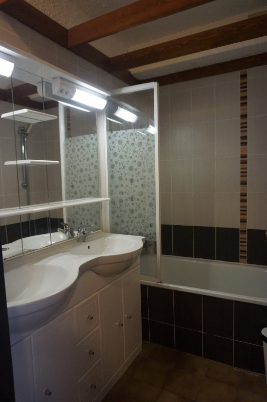 _lv_images__lot_0012100035_05_3400538