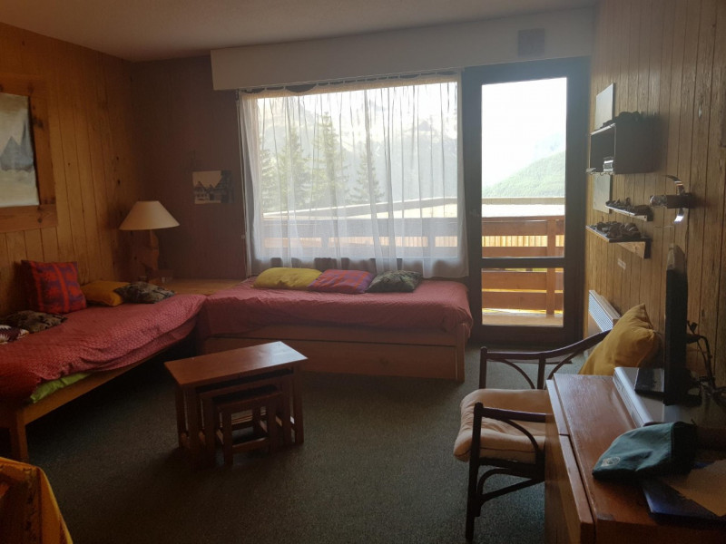 _lv_images__lot_0014400005_03_3192465