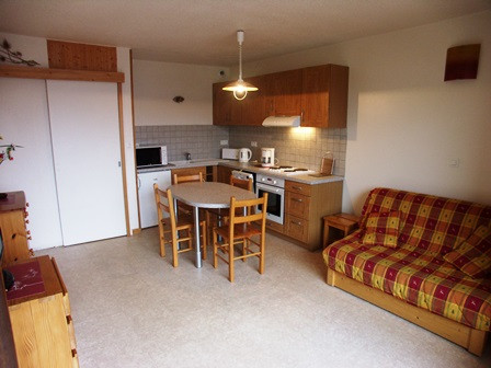 _lv_images__lot_0014450012_03_3489430