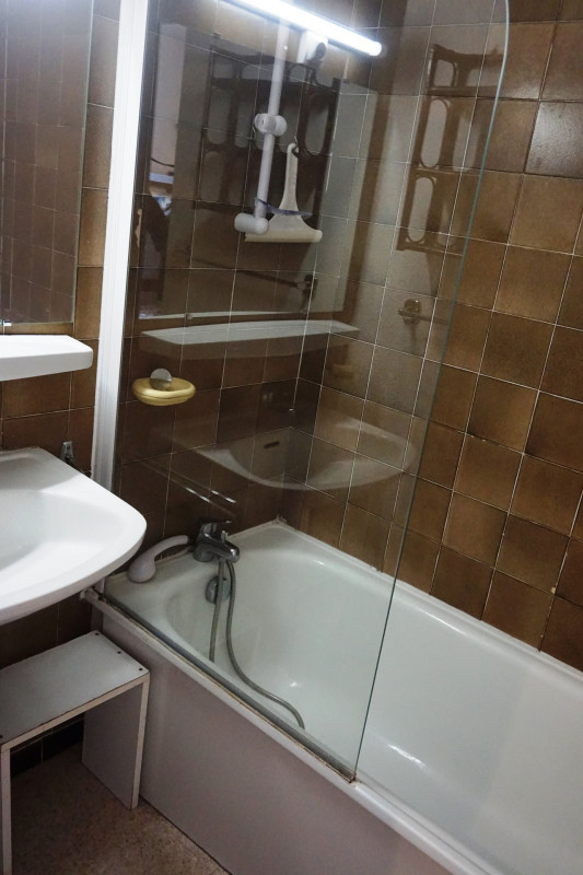 _lv_images__lot_0014500068_06_3303303