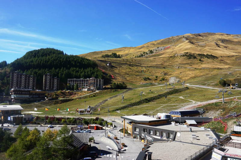 _lv_images__lot_0014500068_10_3303307