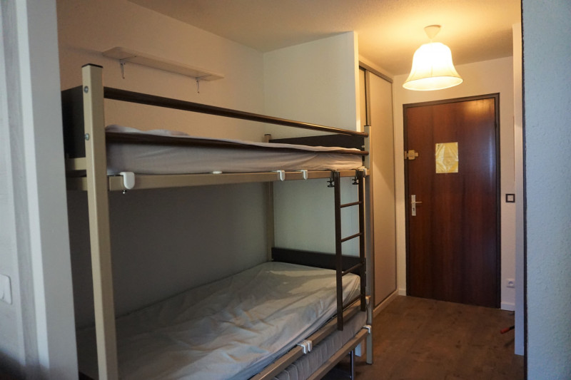 _lv_images__lot_0014500072_06_3475389