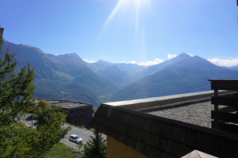 _lv_images__lot_0014500072_10_3475393