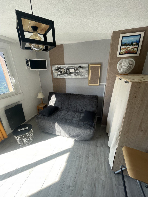 _lv_images__lot_0014500105_06_3340735