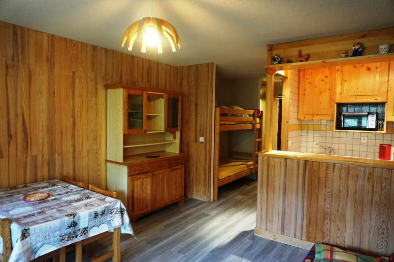 _lv_images__lot_0014500144_02_3175074 _lv_images__lot_0014500144_02_3175074