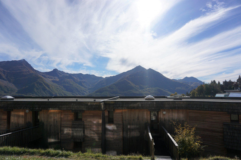 _lv_images__lot_0014800020_10_3487967