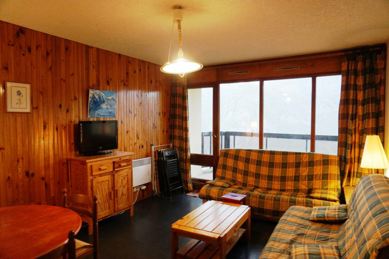 _lv_images__lot_0015200034_01_3434693