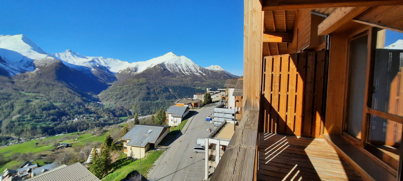 _lv_images__lot_0015200056_10_3196877