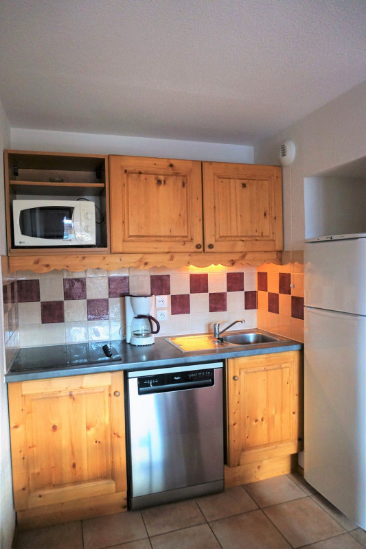 _lv_images__lot_0015200061_04_3343760