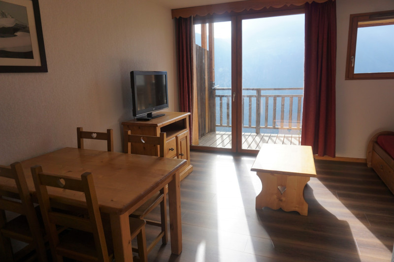 _lv_images__lot_0015200069_02_3392604 _lv_images__lot_0015200069_02_3392604