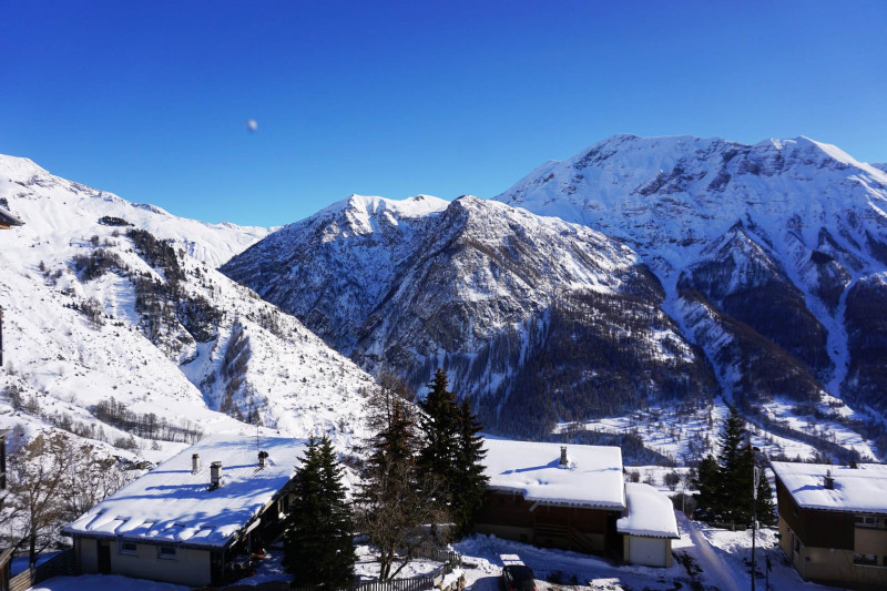 _lv_images__lot_0015200069_10_3392612 _lv_images__lot_0015200069_10_3392612