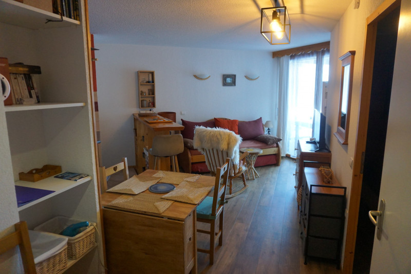 _lv_images__lot_0015200075_01_3160143 _lv_images__lot_0015200075_01_3160143