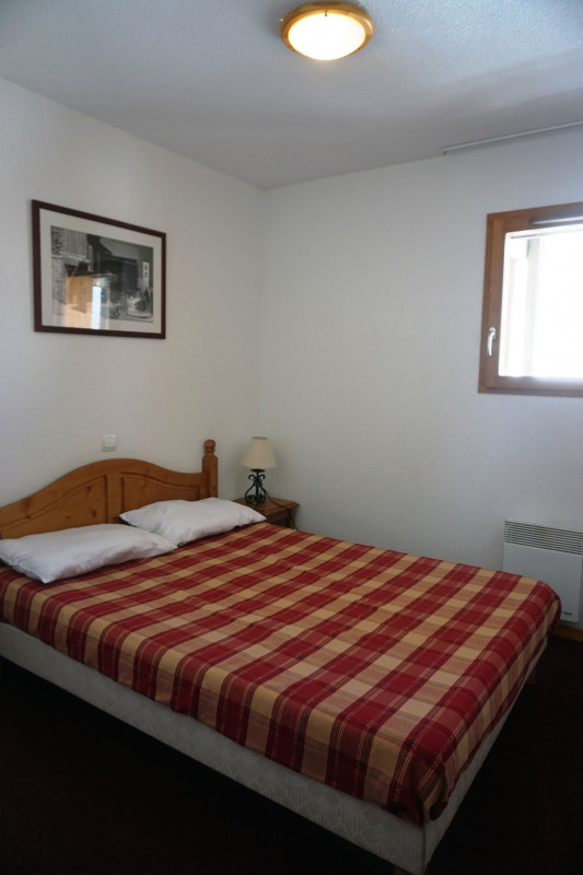 _lv_images__lot_0015200087_03_3312428