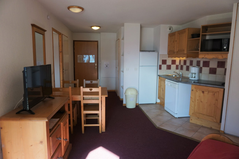 _lv_images__lot_0015200091_03_3394985 _lv_images__lot_0015200091_03_3394985