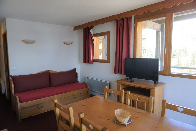 _lv_images__lot_0015200092_03_3405191