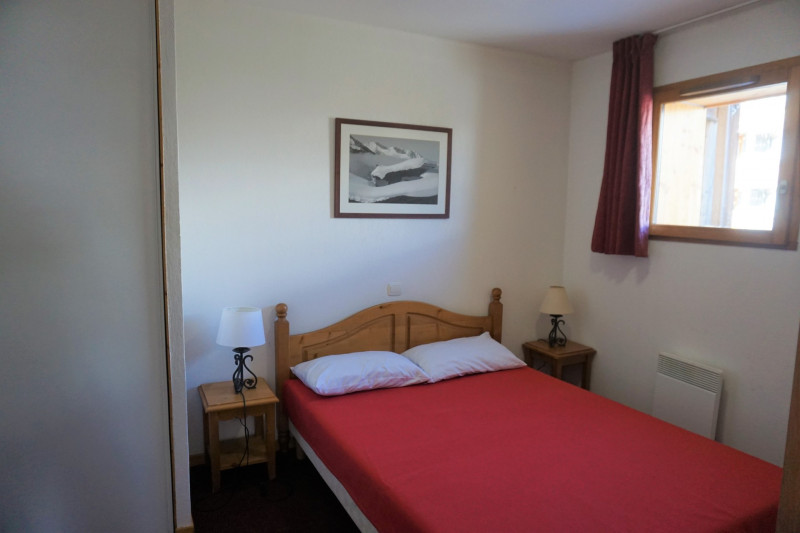 _lv_images__lot_0015200092_05_3307938 _lv_images__lot_0015200092_05_3307938