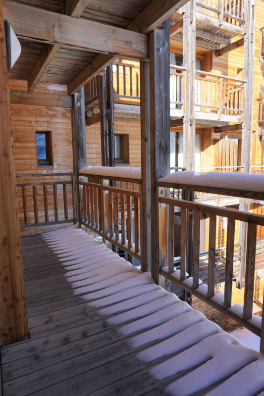 _lv_images__lot_0015200094_10_3474860