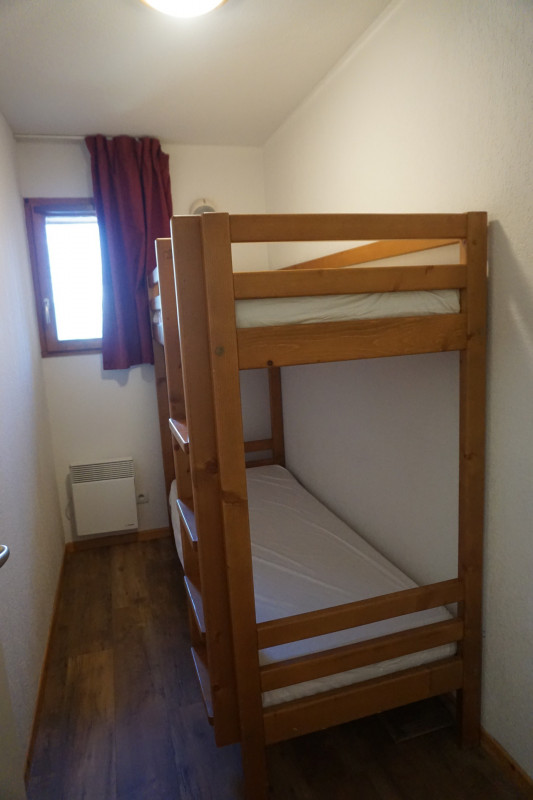 _lv_images__lot_0015200099_06_3200698 _lv_images__lot_0015200099_06_3200698