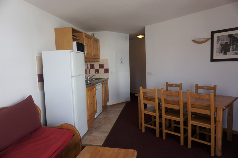 _lv_images__lot_0015200101_02_3418906