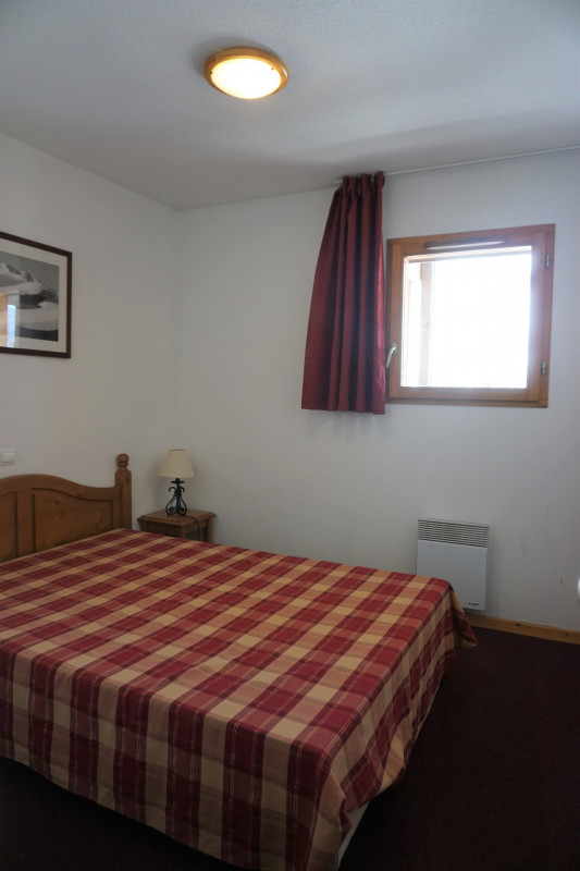 _lv_images__lot_0015200101_04_3425794