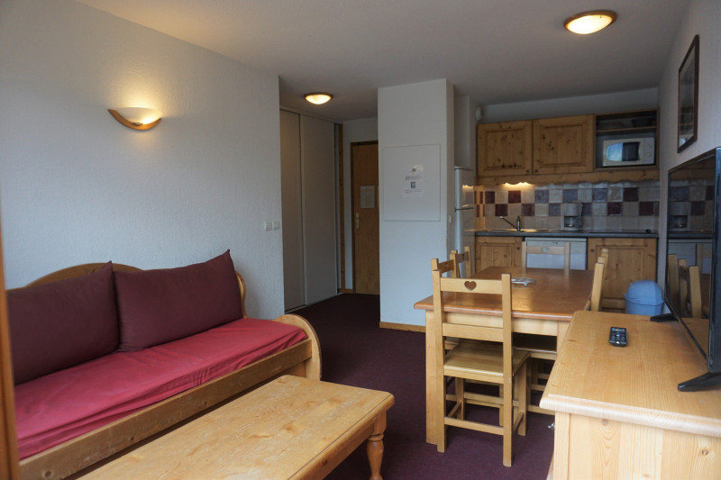 _lv_images__lot_0015200114_04_3328099