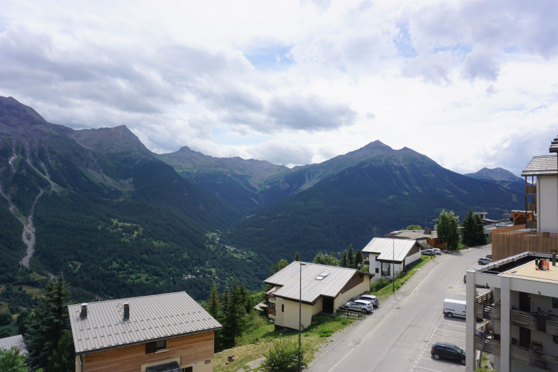 _lv_images__lot_0015200114_10_3604918 _lv_images__lot_0015200114_10_3604918
