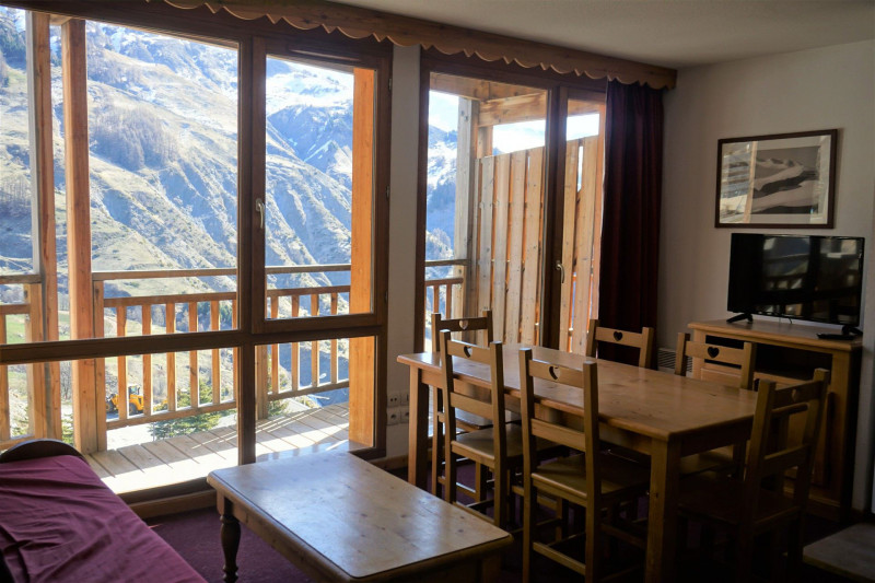 _lv_images__lot_0015200118_01_3476347