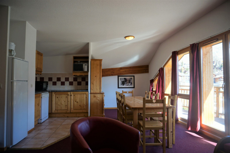 _lv_images__lot_0015200119_02_3634372