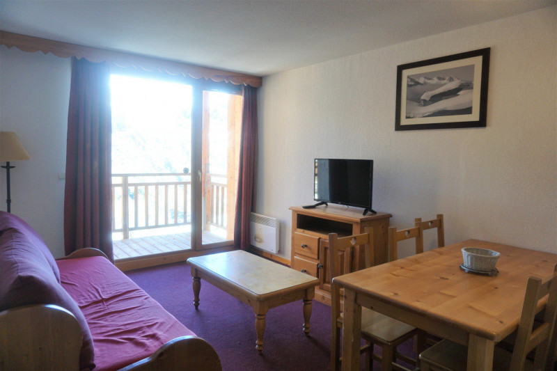 _lv_images__lot_0015200120_01_3298228