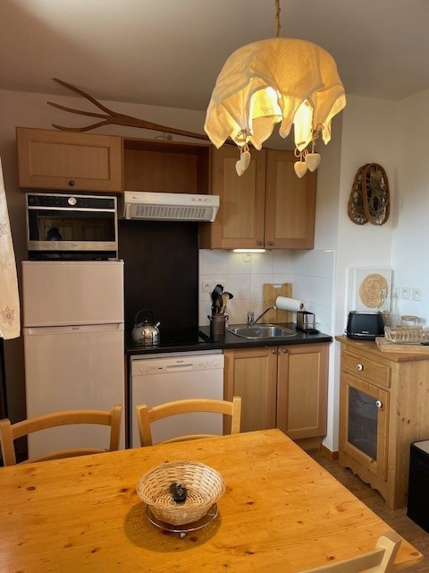 _lv_images__lot_0015200134_02_3405829