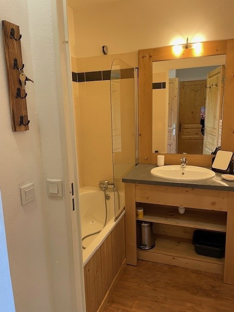 _lv_images__lot_0015200134_06_3216110 _lv_images__lot_0015200134_06_3216110