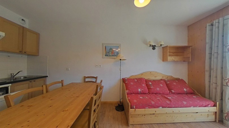 _lv_images__lot_0015200137_02_3240716 _lv_images__lot_0015200137_02_3240716