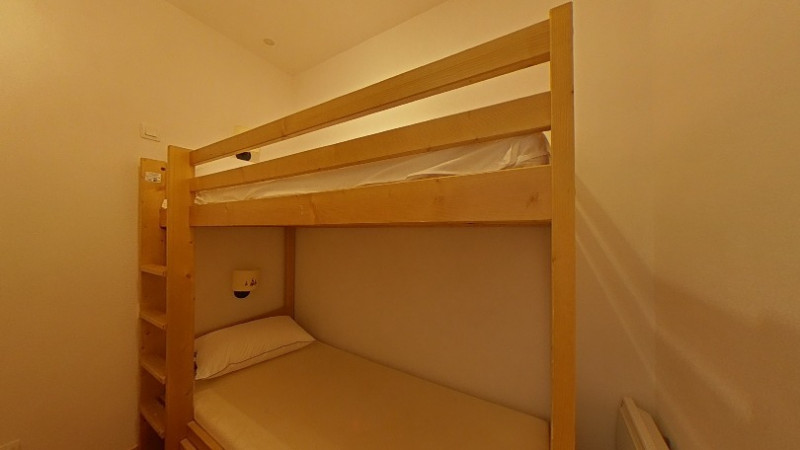 _lv_images__lot_0015200137_08_3372300 _lv_images__lot_0015200137_08_3372300