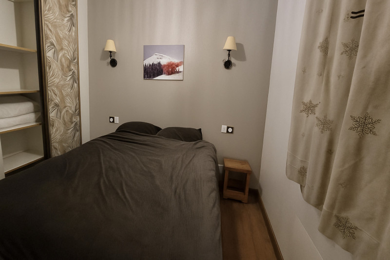 _lv_images__lot_0015200138_03_3489305