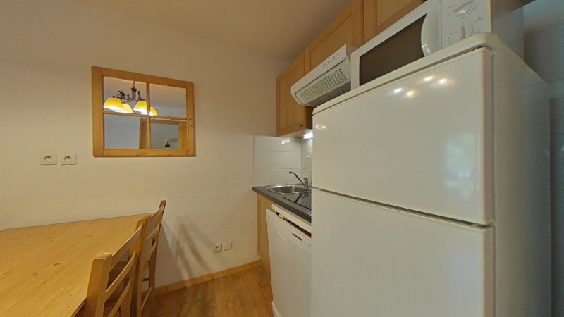 _lv_images__lot_0015200143_05_3478975