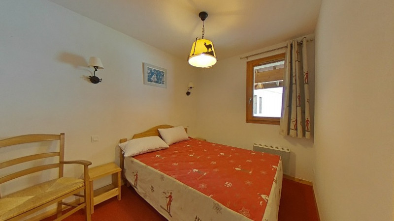 _lv_images__lot_0015200143_06_3174396 _lv_images__lot_0015200143_06_3174396