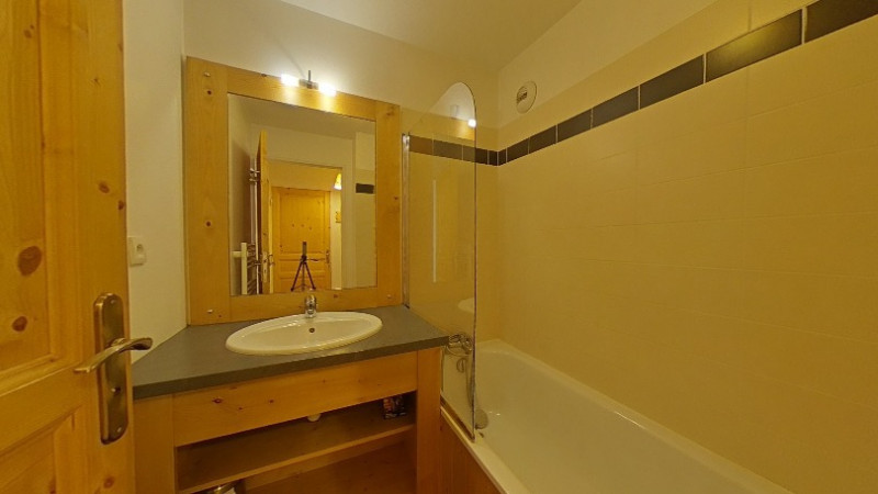 _lv_images__lot_0015200143_09_3474933