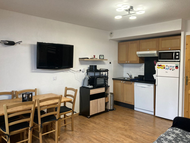 _lv_images__lot_0015200152_01_3635193