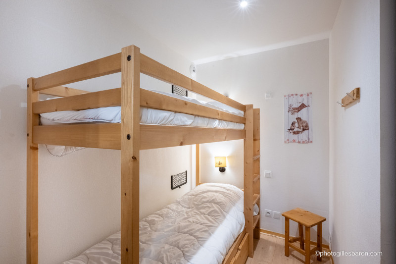 _lv_images__lot_0015200159_09_3418996