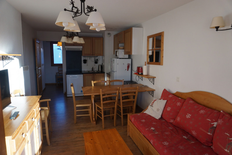 _lv_images__lot_0015200170_03_3448977 _lv_images__lot_0015200170_03_3448977