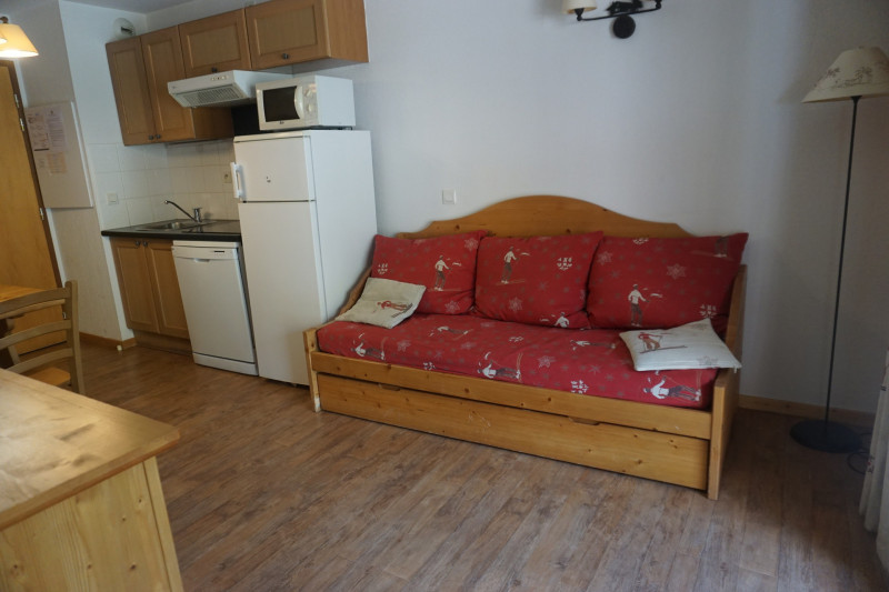 _lv_images__lot_0015200173_01_3410928