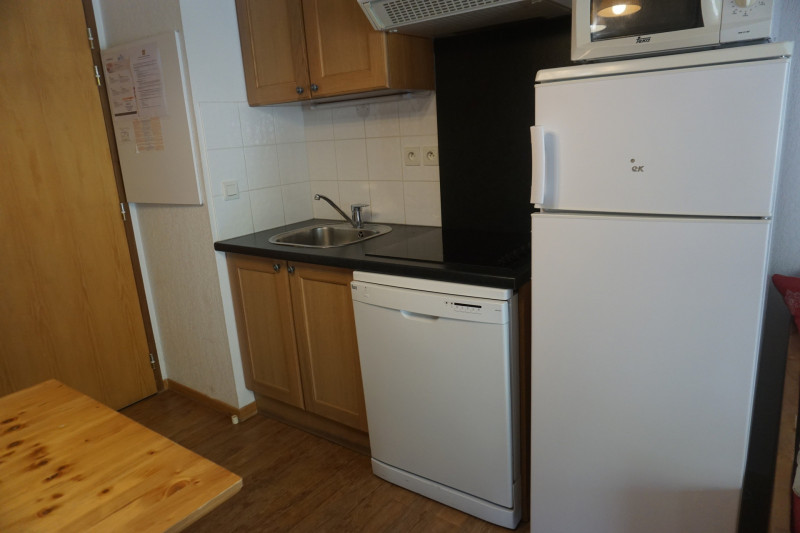 _lv_images__lot_0015200173_04_3421790