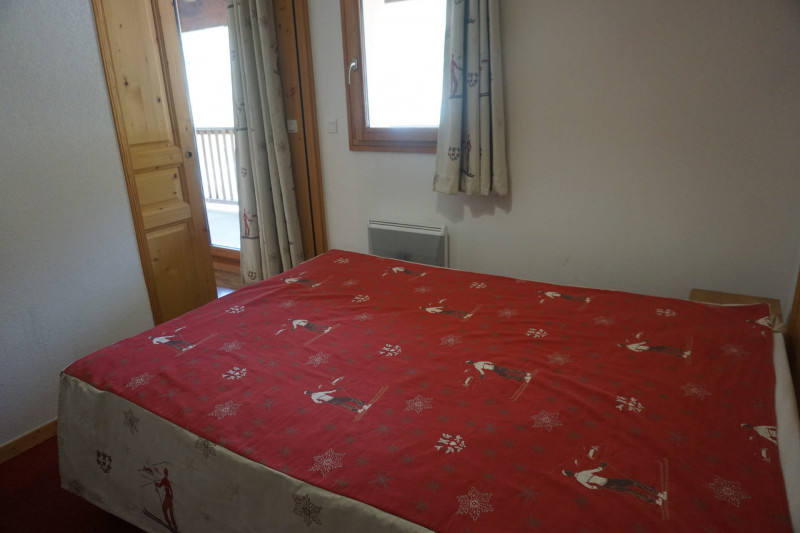 _lv_images__lot_0015200173_07_3293843