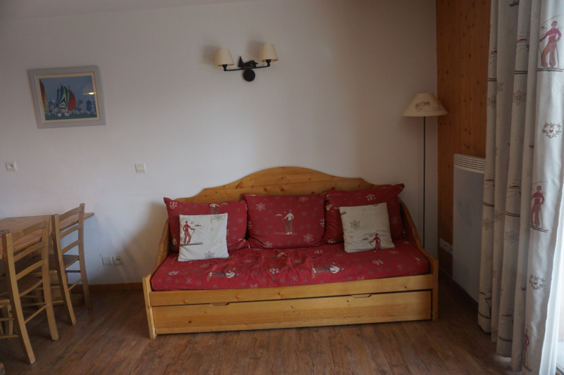 _lv_images__lot_0015200176_01_2884280 _lv_images__lot_0015200176_01_2884280