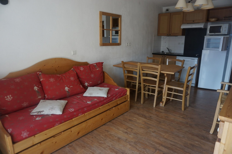 _lv_images__lot_0015200177_01_3399115