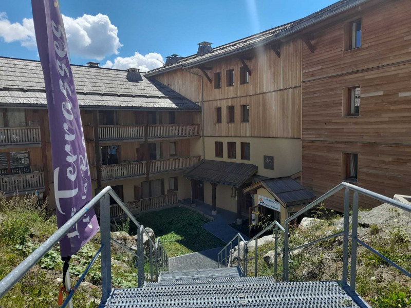 _lv_images__lot_0015200183_05_3246754